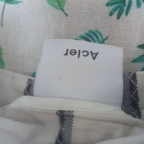 Acler RRP$295 'kingsway' Belted Diamond Grid Stripe Shorts white, grey/blue (6) - Picture 10 of 11